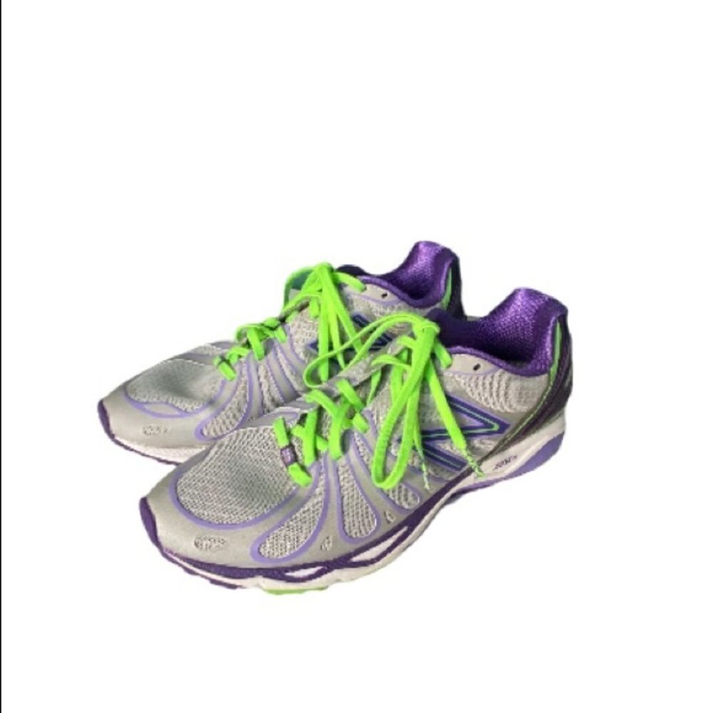 NEW Balance Runners Made in USA Womanโs Size 7.5 Purple, Green, Grey W890SP3